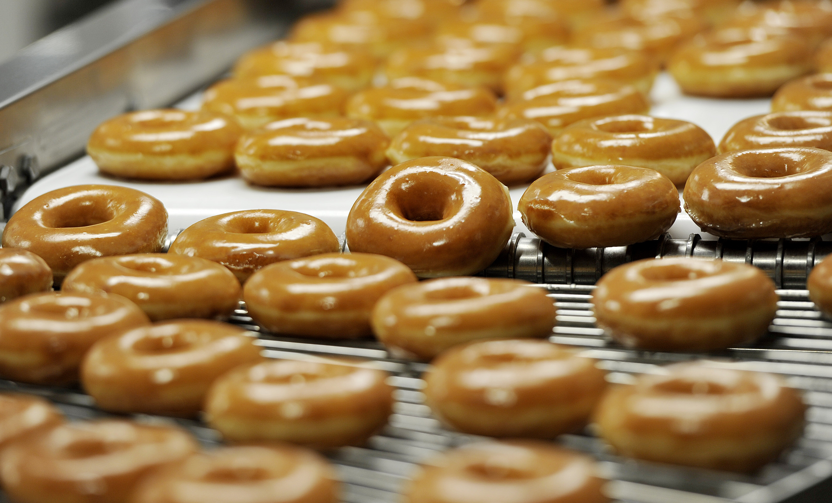 Krispy Kreme opens its first Maine store