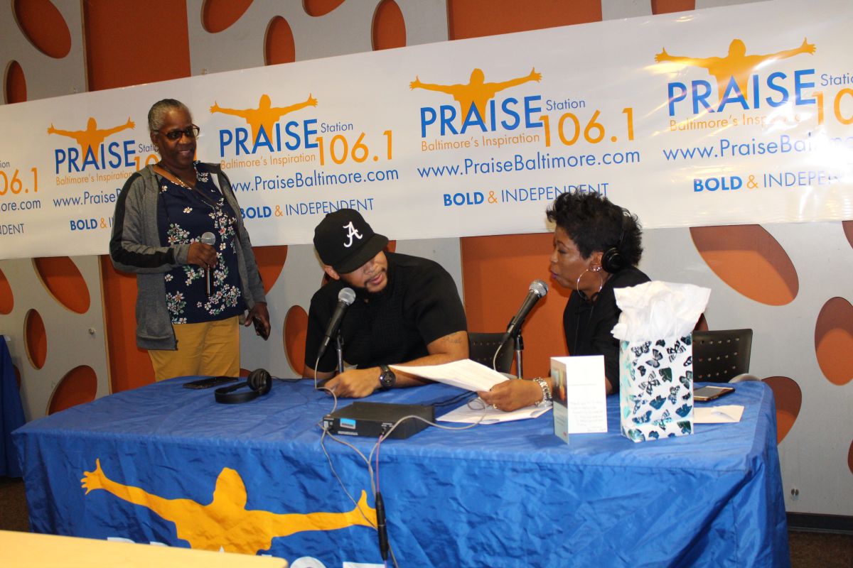 Praise 106.1's James Fortune Luncheon